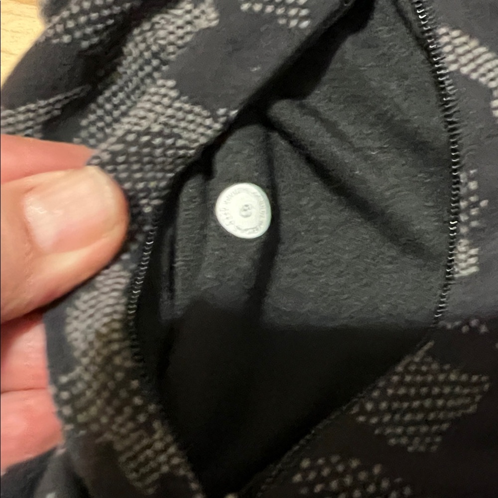 lululemon athletica Black Camo Long Sleeve Top - Picture 6 of 13